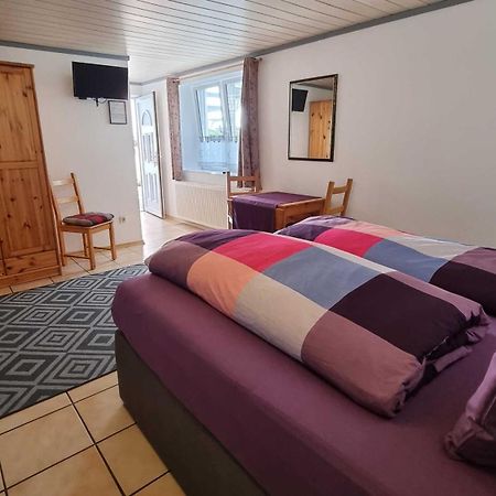 Gaestehaus Gravell Rust Chambre photo